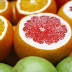 Pomelo: La fruta rica en vitamina C que evita los resfriados y frena el envejecimiento