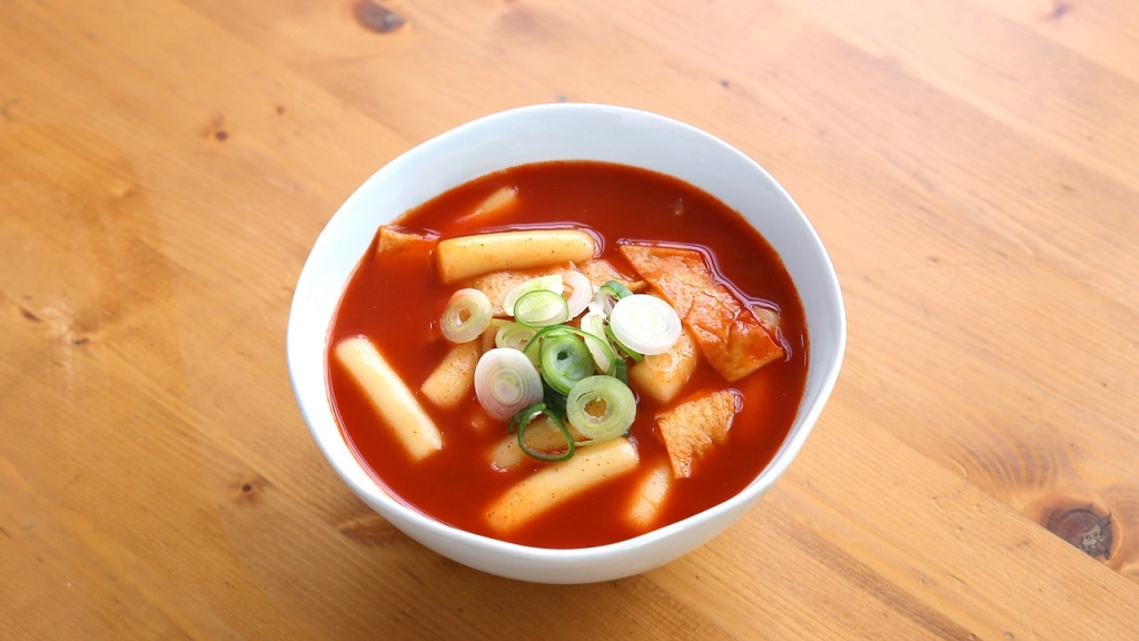 tteokbokki, alimentos, comida coreana, Pixabay
