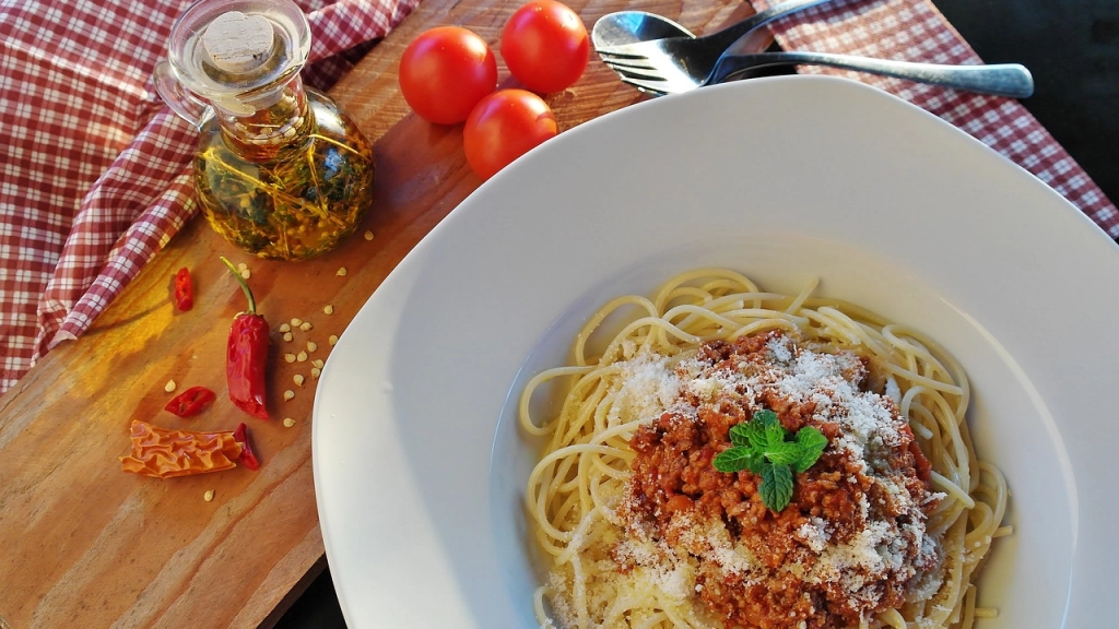 espaguetis, fideos, boloñesa, Pixabay