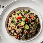 Ensalada de quinoa con porotos negros