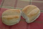 Pan con mantequilla (marraqueta con margarina)