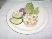 tartaro de salmon ahumado  con ensalada 