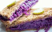 Sandwiches de repollo colorado 